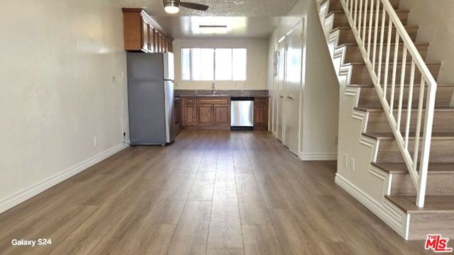 140 N Berendo Street 2, Los Angeles, CA 90004