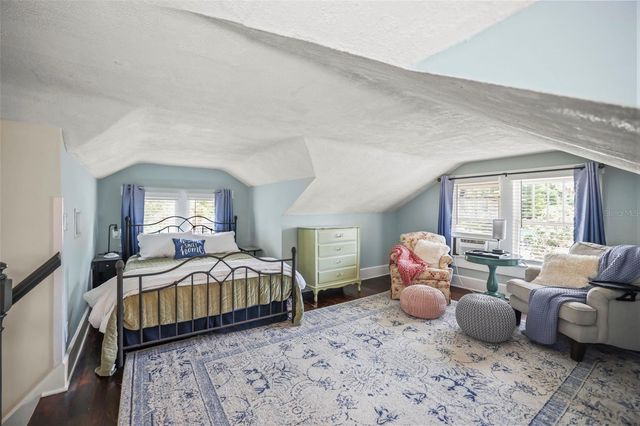 634 6TH STREET N, St Petersburg, FL 33701
