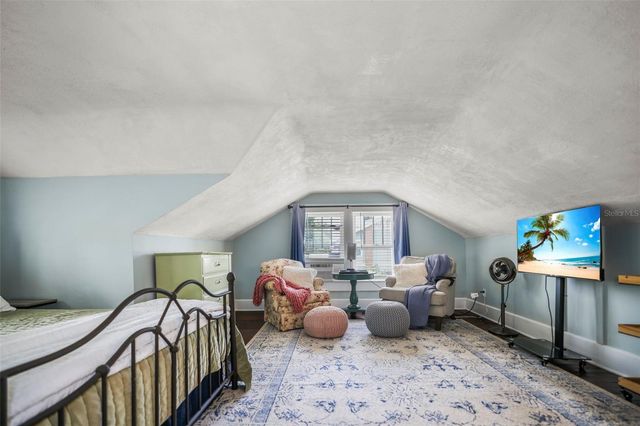 634 6TH STREET N, St Petersburg, FL 33701