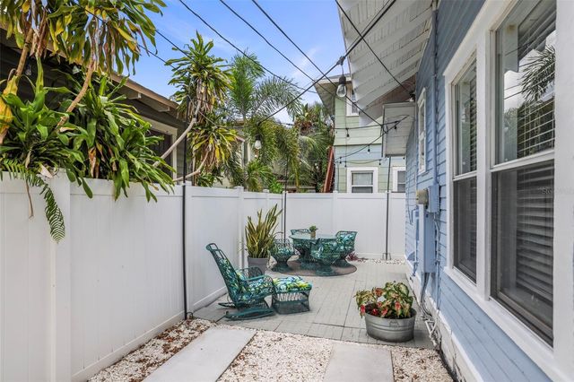 634 6TH STREET N, St Petersburg, FL 33701