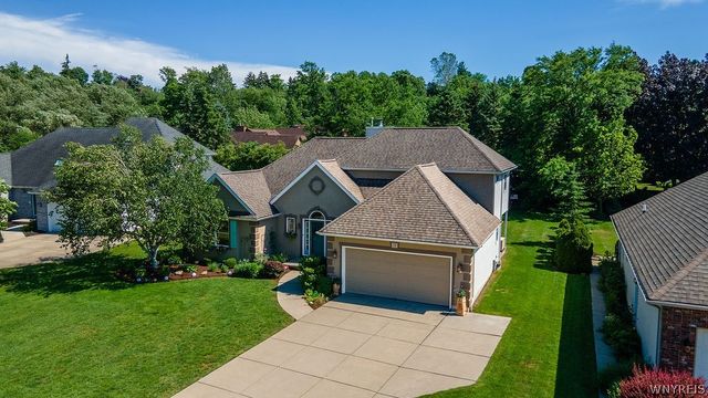 29 Brambly Court, Amherst, NY 14221