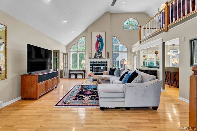 29 Brambly Court, Amherst, NY 14221
