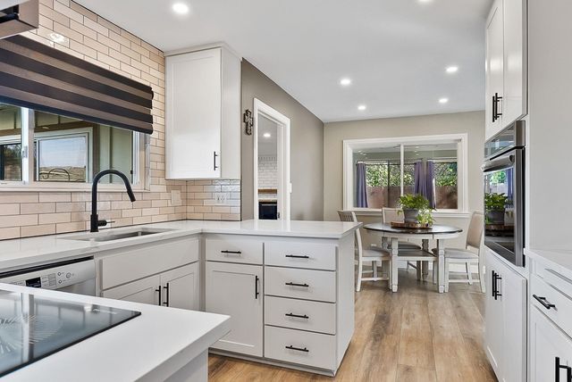 1777 1777 Clayton Way, Concord, CA 94519