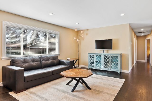 1777 1777 Clayton Way, Concord, CA 94519