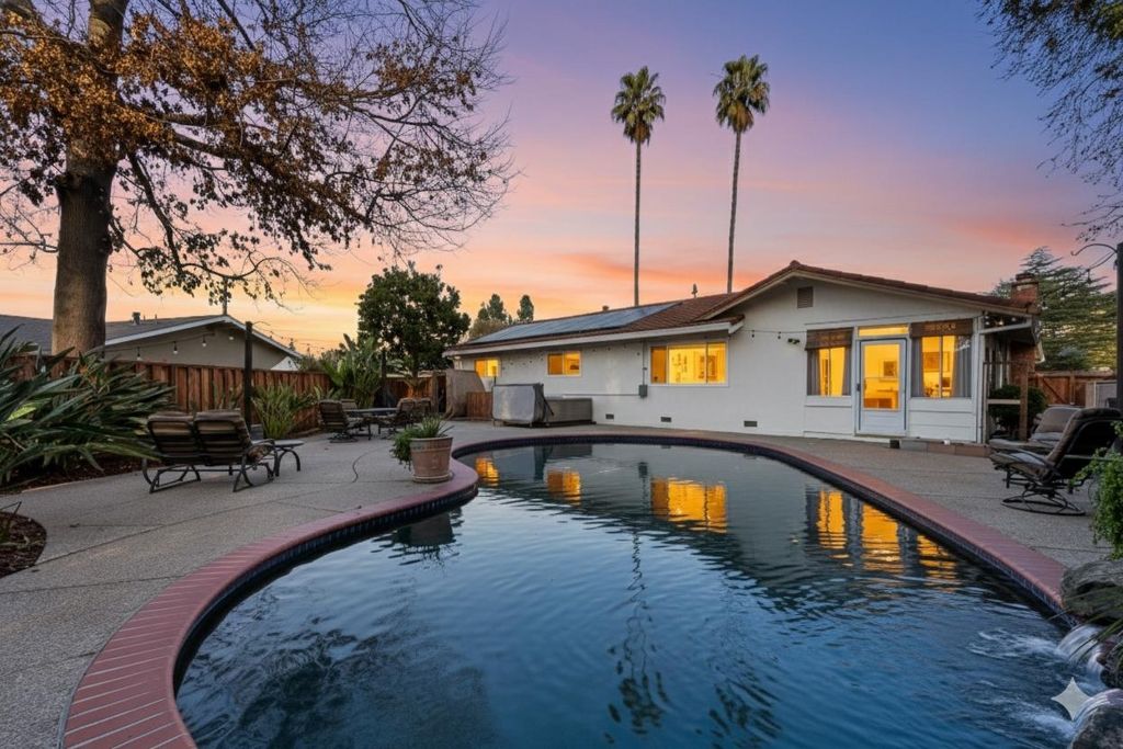 Image 34 of property listing at 1777 1777 Clayton Way, Concord, CA 94519