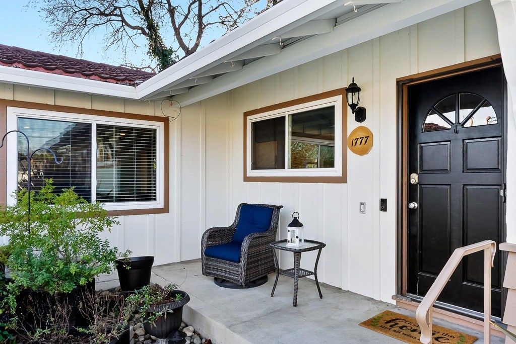 Image 5 of property listing at 1777 1777 Clayton Way, Concord, CA 94519