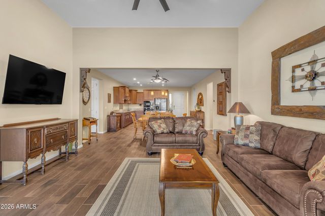 9014 W RUTH Avenue, Peoria, AZ 85345