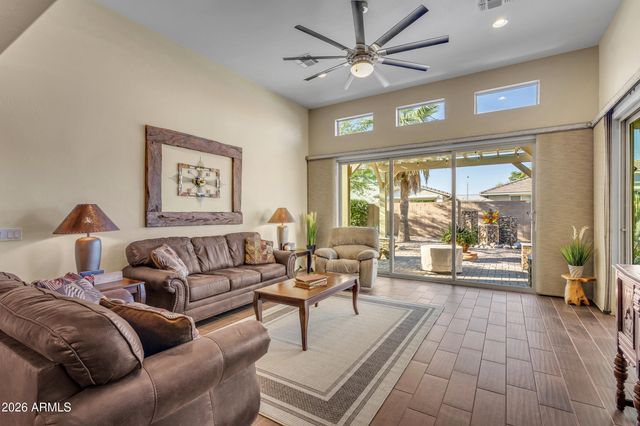 9014 W RUTH Avenue, Peoria, AZ 85345