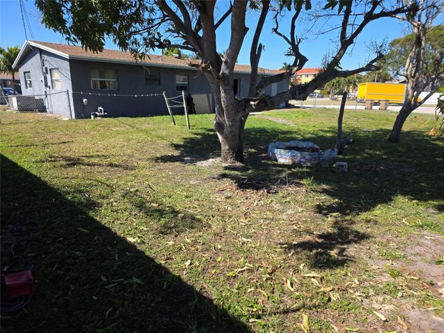 4010 NE 6th Avenue, Deerfield Beach, FL 33064