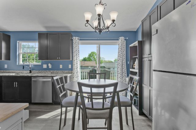 1015 Shadowridge Drive, Elsmere, KY 41018