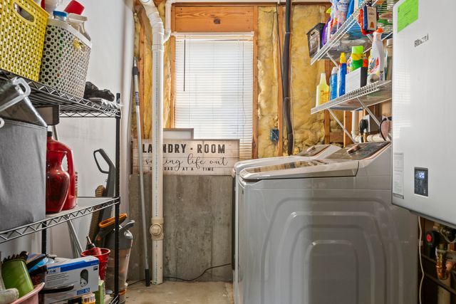 1015 Shadowridge Drive, Elsmere, KY 41018