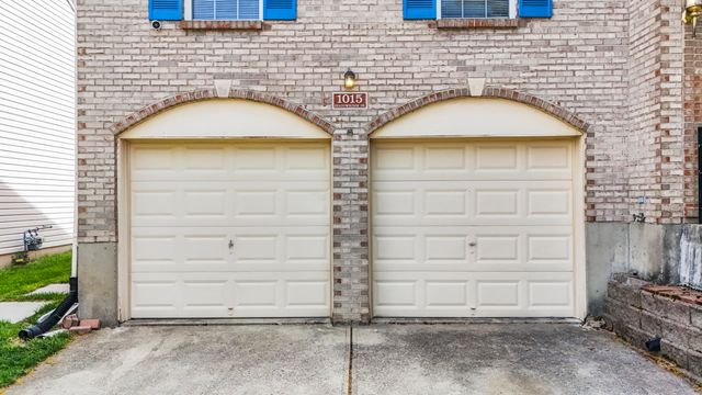 1015 Shadowridge Drive, Elsmere, KY 41018
