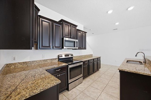 3606 RODRICK CIR, Orlando, FL 32824