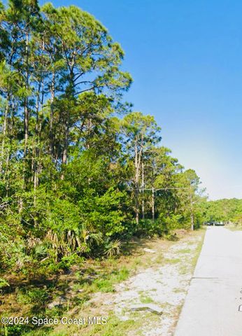 462 Sayre Road SW, Palm Bay, FL 32908
