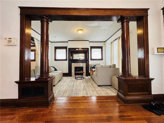 133 S Cypress Avenue, Kansas City, MO 64123