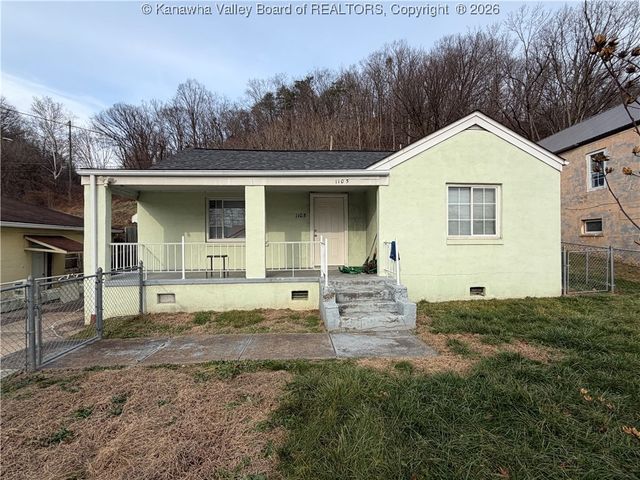 1105 1st Avenue S, Nitro, WV 25143