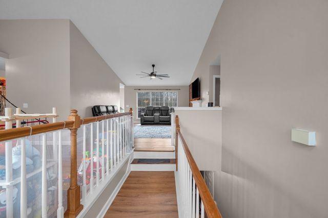 161 E Harbor, Hendersonville, TN 37075