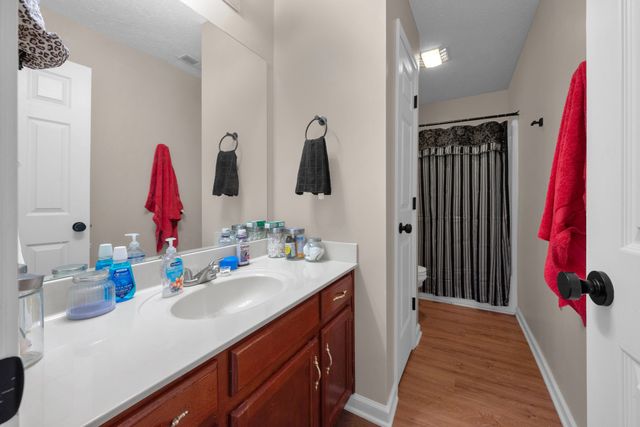 161 E Harbor, Hendersonville, TN 37075