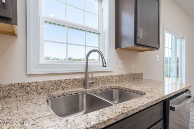 2032 Bluewater Boulevard, New Bern, NC 28562