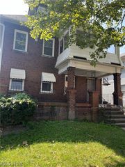 15340 Yorick Avenue Lower, Cleveland, OH 44110