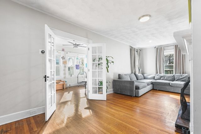 278 North Franklin St, Holbrook, MA 02343