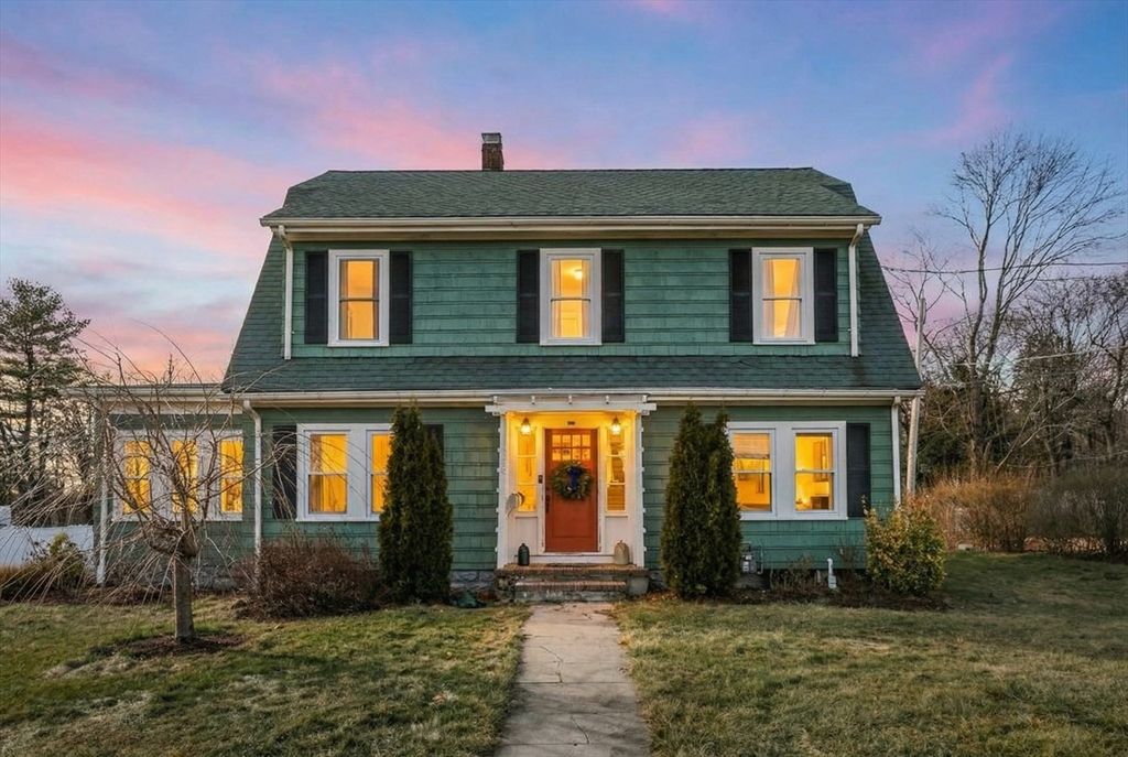 278 North Franklin St, Holbrook, MA 02343