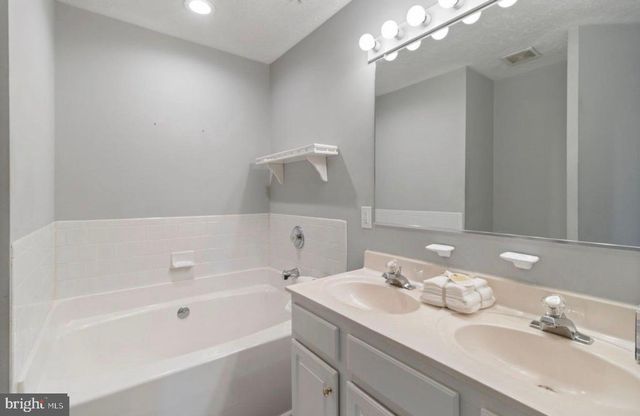 8926 MALLARD CT, Columbia, MD 21045