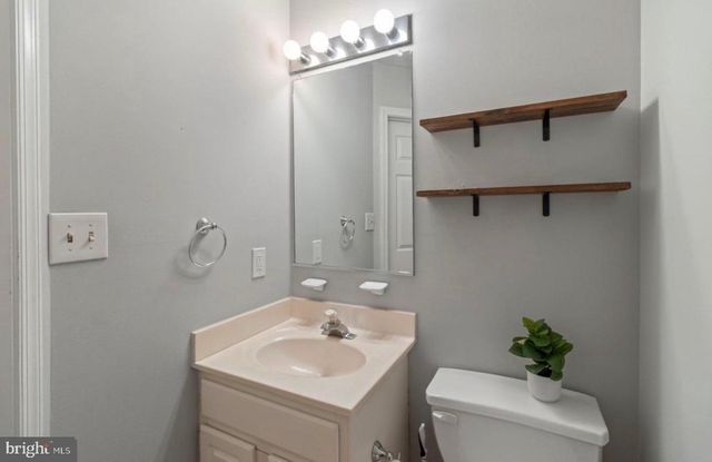 8926 MALLARD CT, Columbia, MD 21045