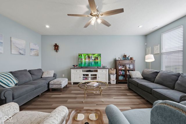 4026 Spirea Drive, Plainfield, IN 46168