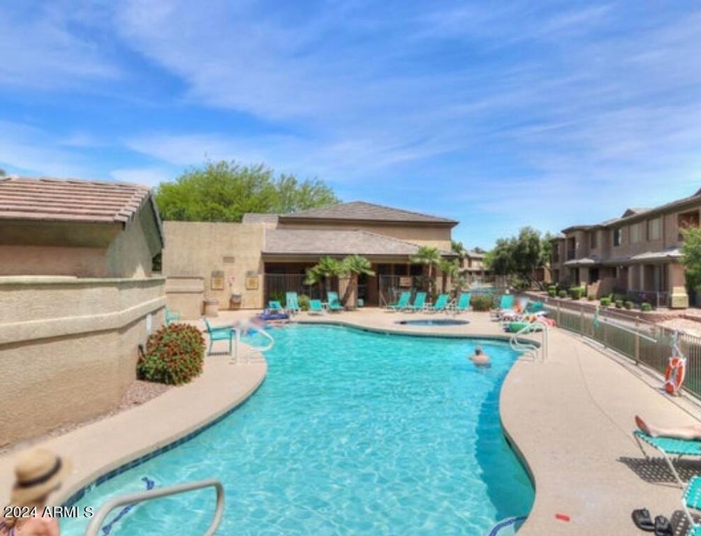 705 W Queen Creek Road 1207, Chandler, AZ 85248
