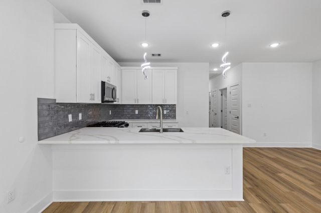 8109 Hamlet Street, Houston, TX 77078