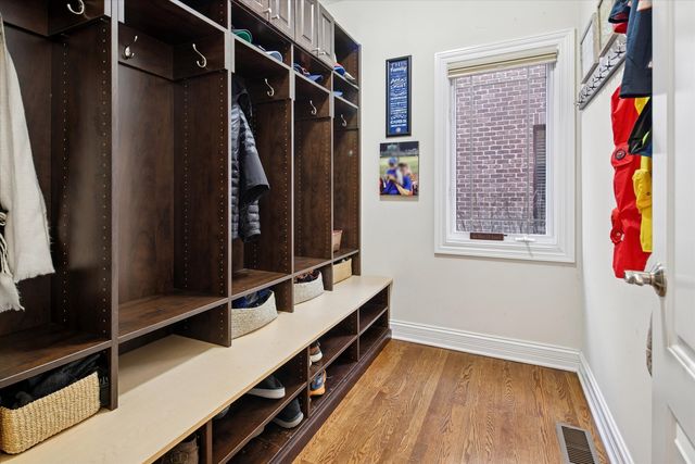 594 S Fairfield Avenue, Elmhurst, IL 60126