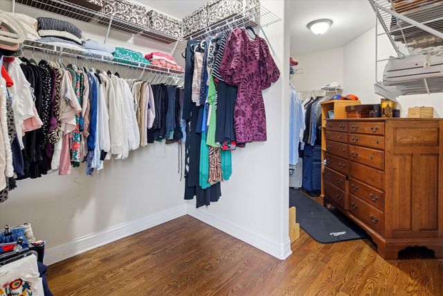 594 S Fairfield Avenue, Elmhurst, IL 60126