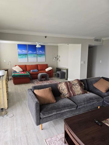 7580 Regency Lake Drive 402, Boca Raton, FL 33433