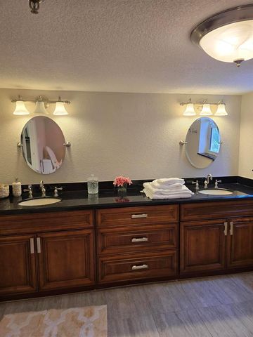 7580 Regency Lake Drive 402, Boca Raton, FL 33433
