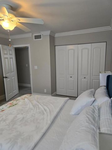 7580 Regency Lake Drive 402, Boca Raton, FL 33433