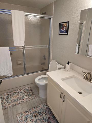 7580 Regency Lake Drive 402, Boca Raton, FL 33433