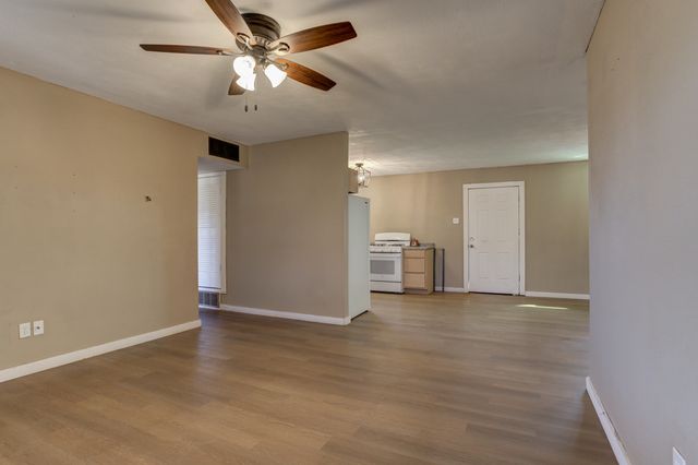 3204 E 2nd Street, Lubbock, TX 79403