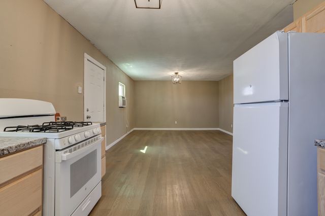 3204 E 2nd Street, Lubbock, TX 79403