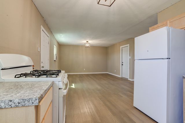 3204 E 2nd Street, Lubbock, TX 79403