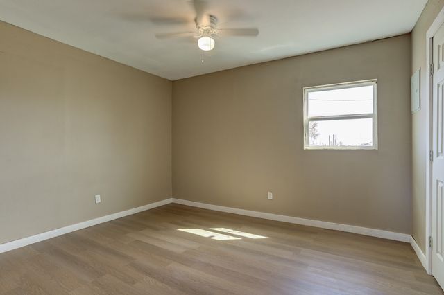 3204 E 2nd Street, Lubbock, TX 79403