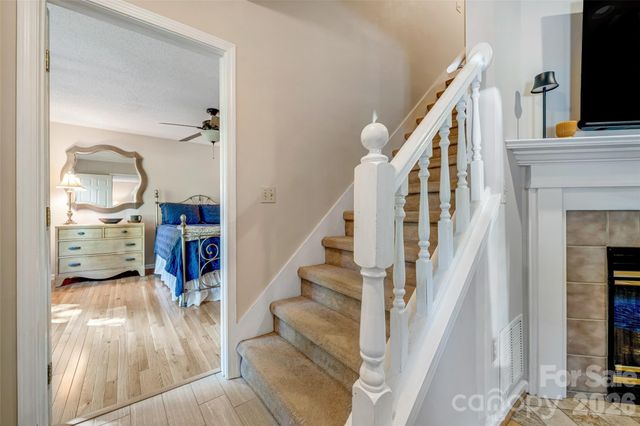18 Tarragon Place, Flat Rock, NC 28731