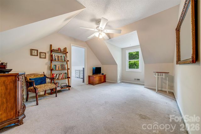 18 Tarragon Place, Flat Rock, NC 28731