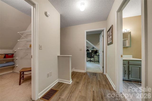 18 Tarragon Place, Flat Rock, NC 28731