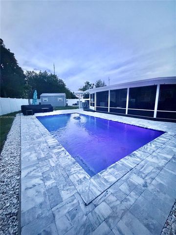 4580 SW 39th Street, West Park, FL 33023