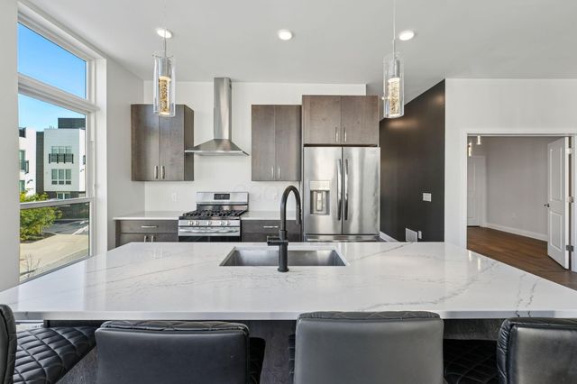 6640 Mooney Street, 308, Dublin, OH 43017