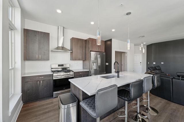 6640 Mooney Street, 308, Dublin, OH 43017