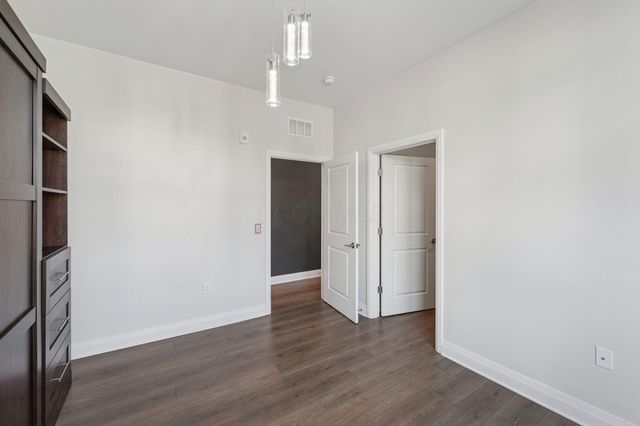 6640 Mooney Street, 308, Dublin, OH 43017