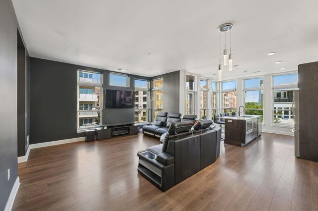 6640 Mooney Street, 308, Dublin, OH 43017