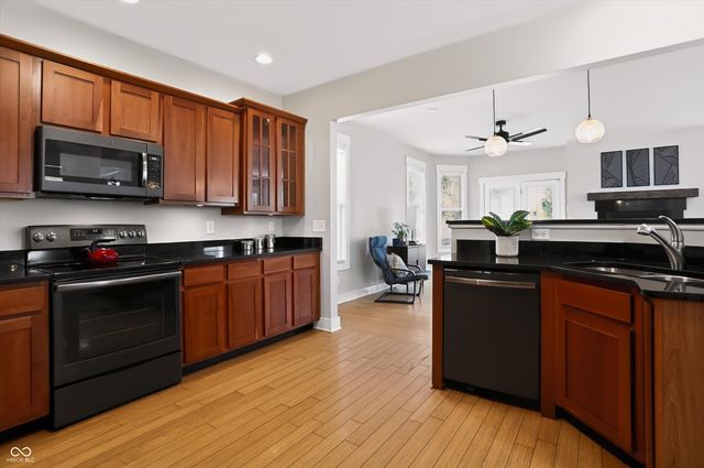 2329 Central Avenue, Indianapolis, IN 46205